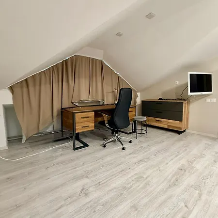 Lejlighed Maisonette In The Center Of